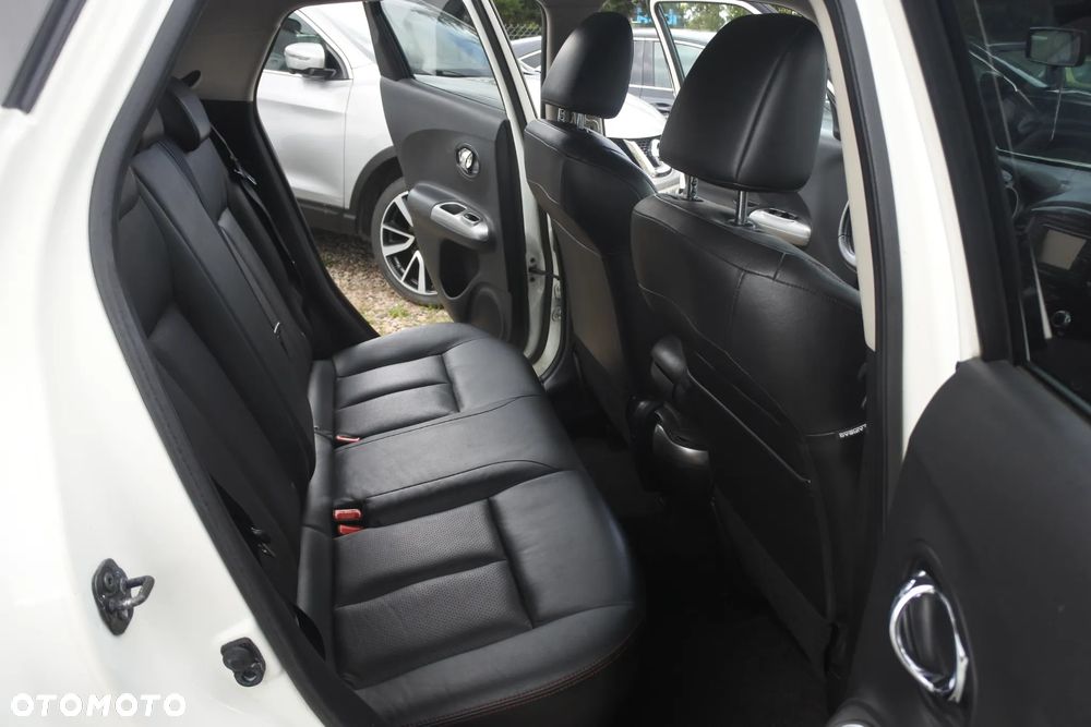 Nissan Juke 1.6 CVT Tekna - 8