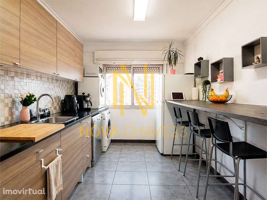 Apartamento T2 Remodelado Agualva-Cacém | 3.º Andar com Elevador - Grande imagem: 2/20
