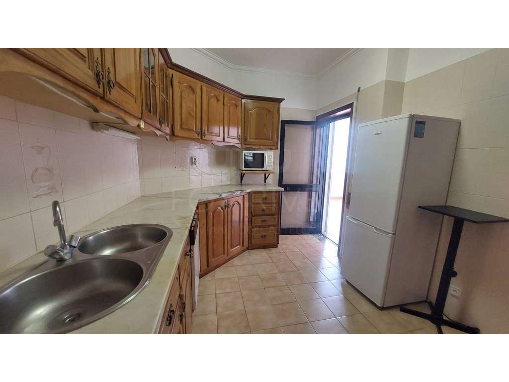 Apartamento T2 para Arrendamento na Praia da Amorosa - Chafé, Viana... - Grande imagem: 2/14