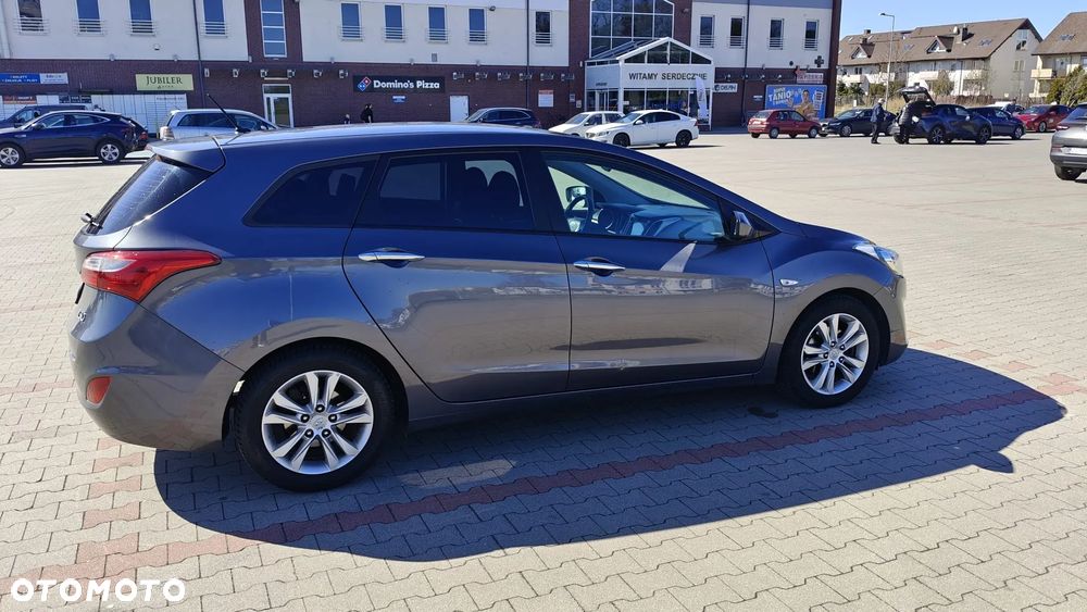 Hyundai i30 1.6 CRDi Classic - 9