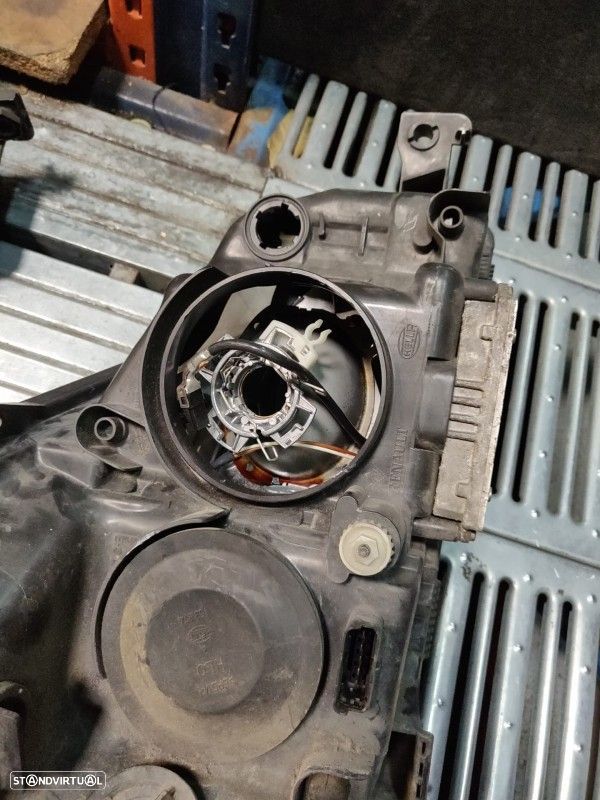 Farol Frente Esquerdo / Otica Esquerda Renault Espace Iv (Jk0/1_)  Xen - 8