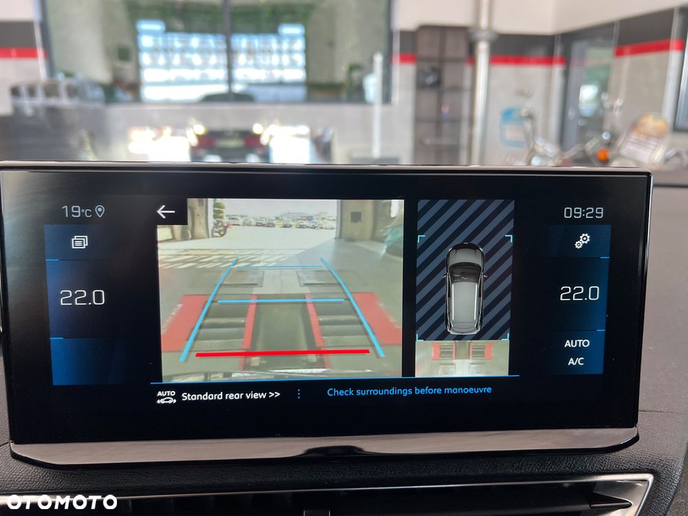Peugeot 3008 1.2 PureTech Active S&S EAT8 - 40