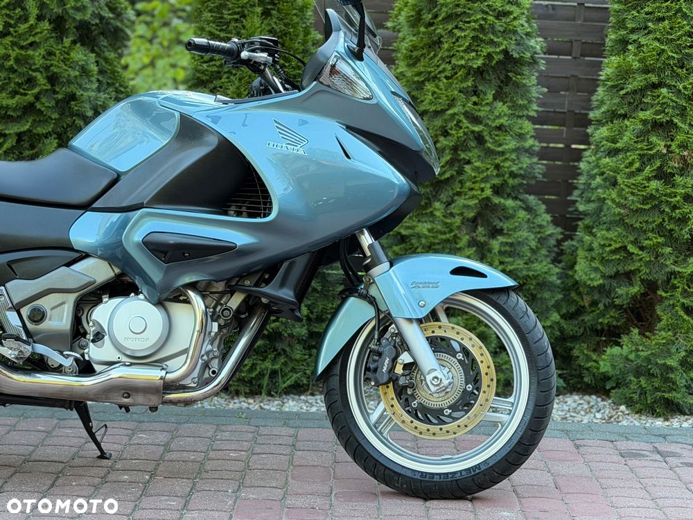 Honda NT - 10