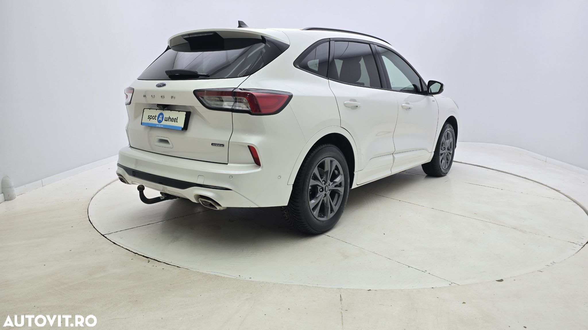 Ford Kuga - 6