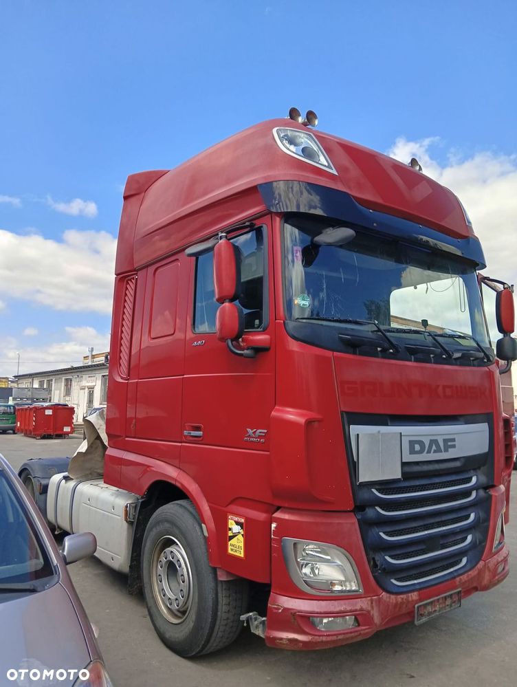 Licznik (Kierownica, Maska, Zderzak, Części Silnikowe) DAF XF 106 Euro 6 440 10.8 440 Km 2016 R - 2