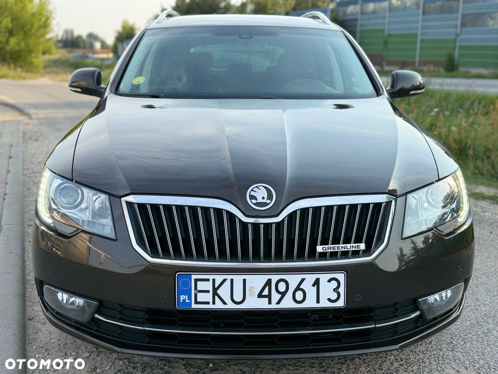 Skoda Superb 1.6 TDI GreenLine - 19