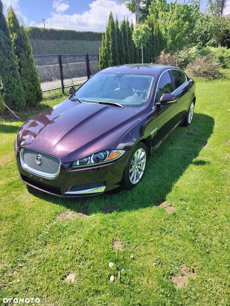 Jaguar XF - 2