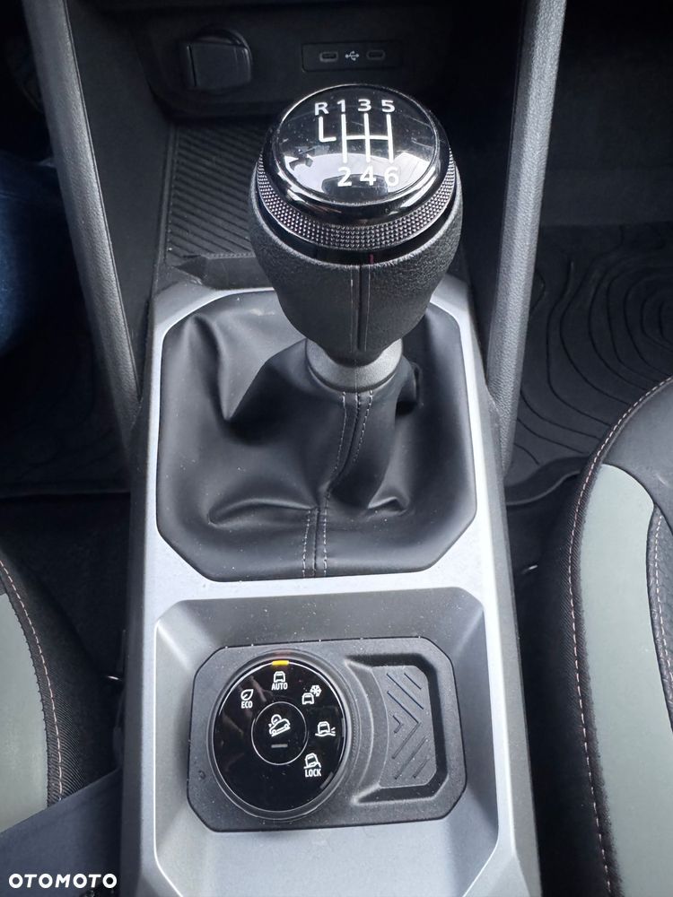 Dacia Duster 1.2 TCe mHEV Extreme - 16