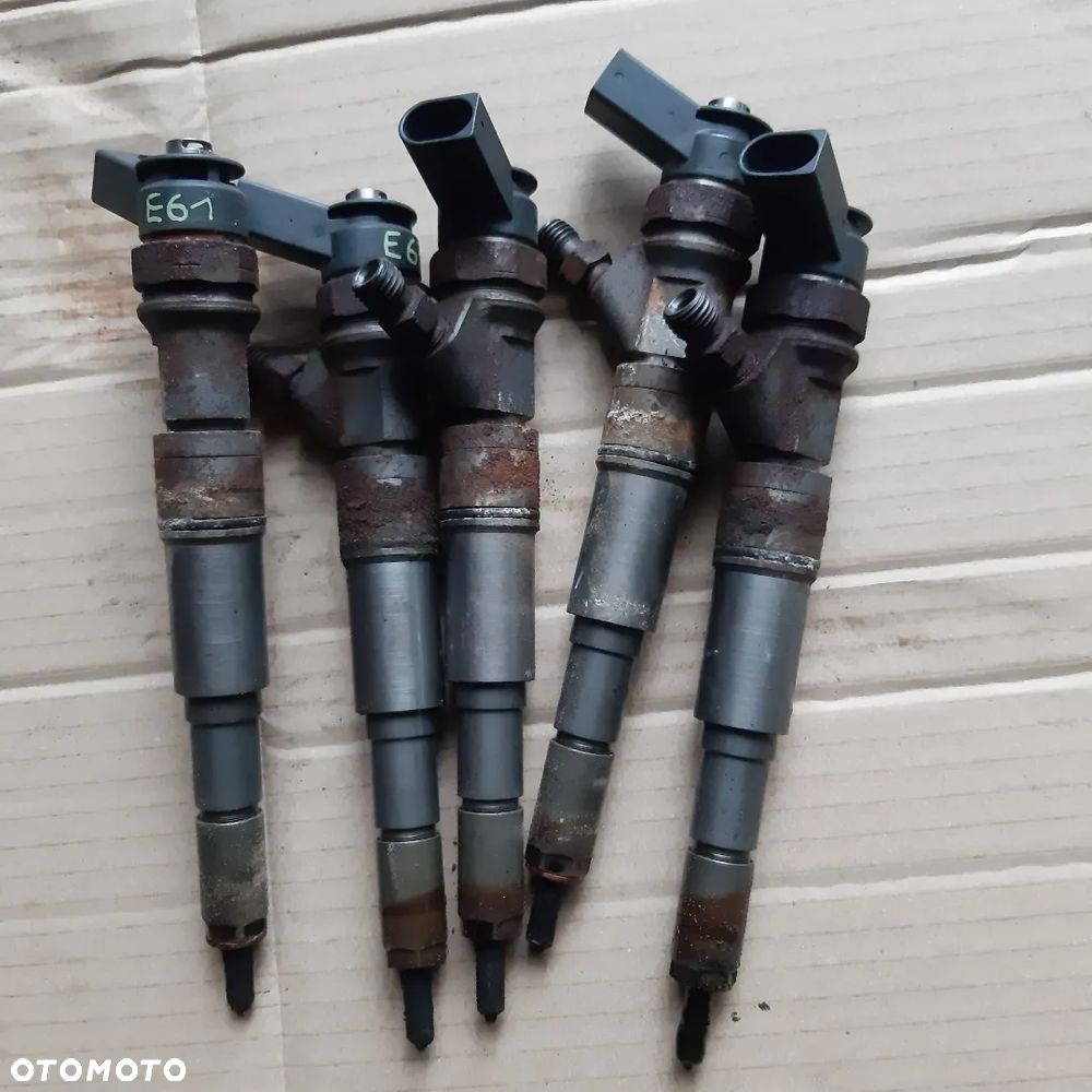 Wtryskiwacz BMW Seria 5 0445110212 - 1