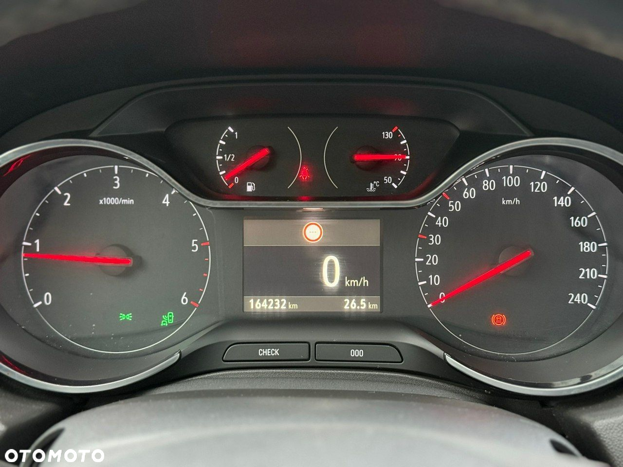Opel Grandland X 1.6 CDTI Innovation S&S - 24