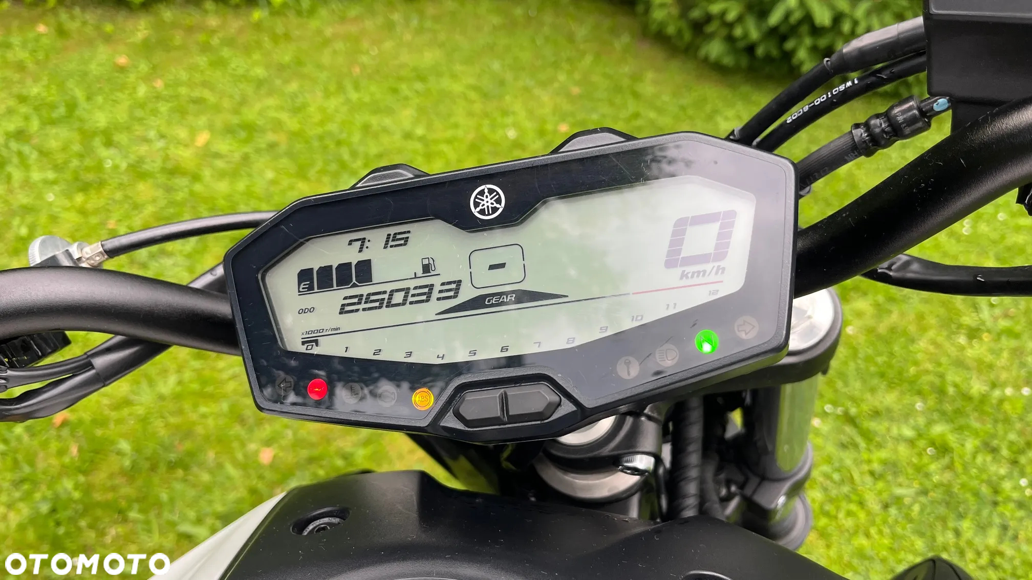 Yamaha MT - 7