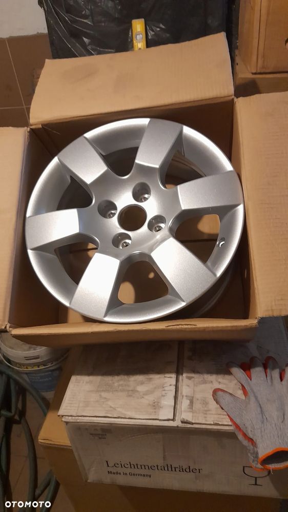 Peugeot 5008 Felga aluminiowa R16  NOWA - 3