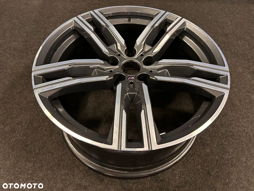 Alufelga BMW Seria 8 G14 M-Pakiet 19 cali 5x112 1szt. Ładna!  8090019 - 2