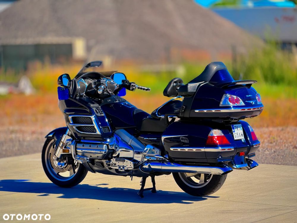 Honda GL - 6