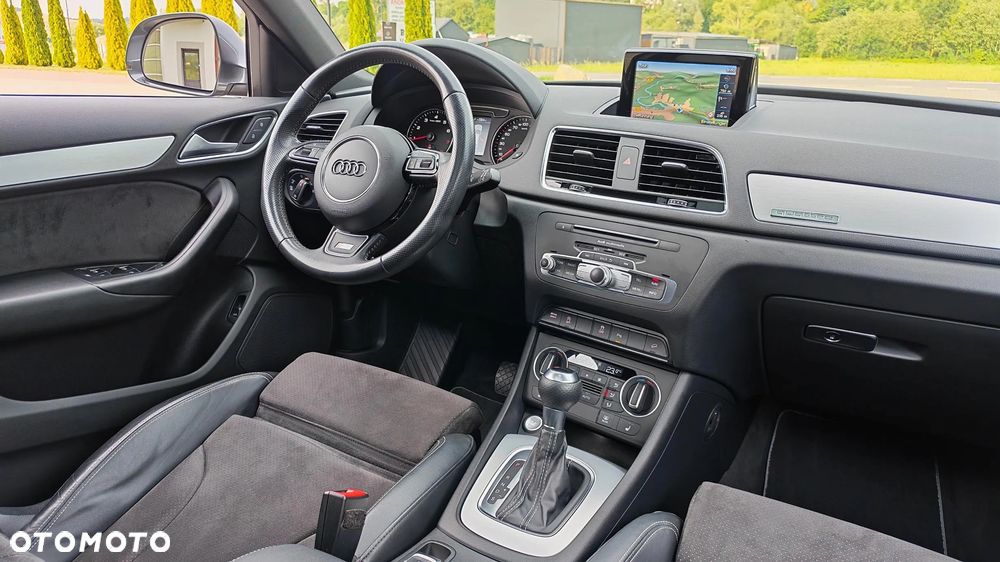 Audi Q3 2.0 TFSI Quattro S tronic sport - 29