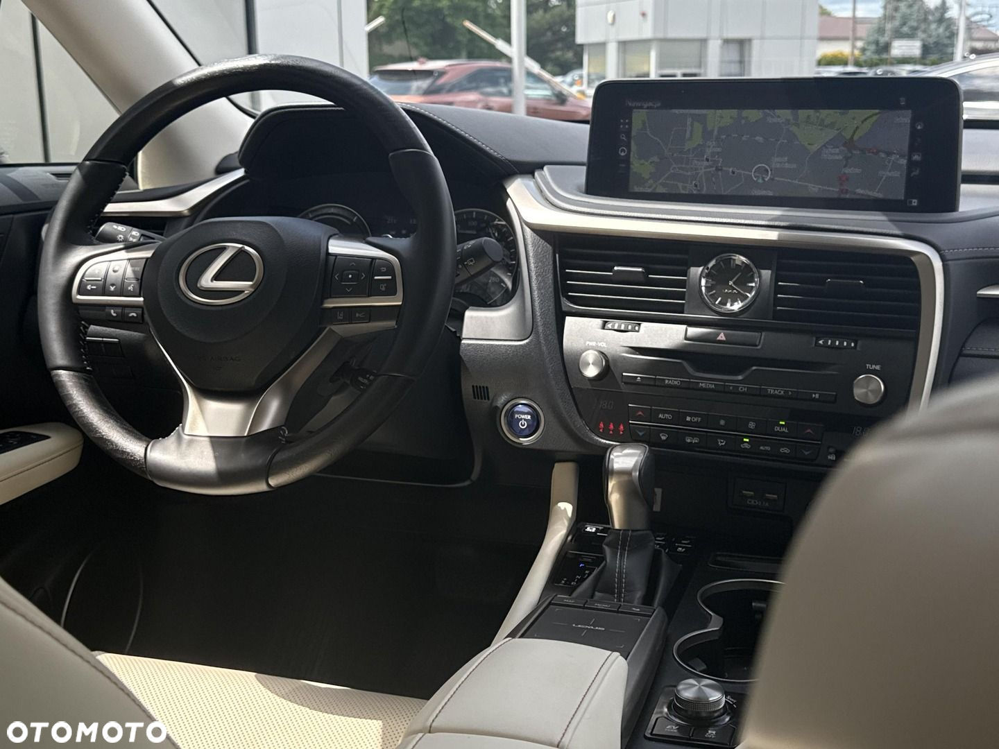 Lexus RX - 23