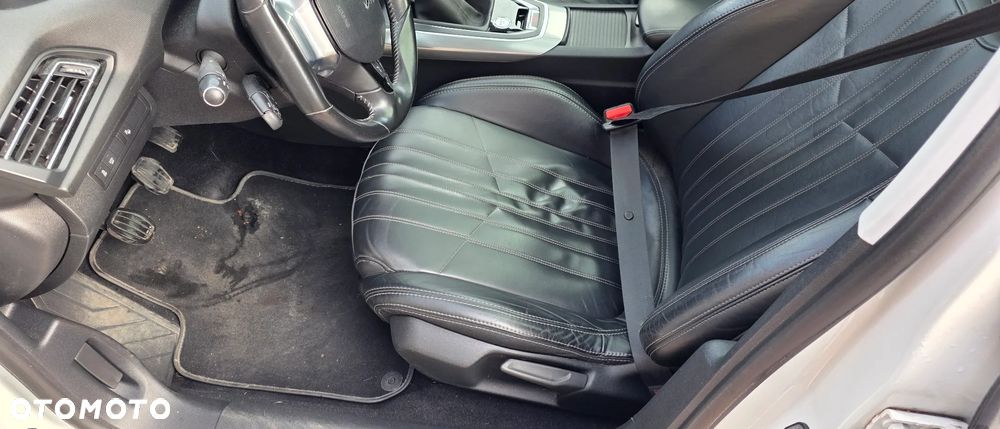 Peugeot 308 1.2 PureTech Style S&S - 11