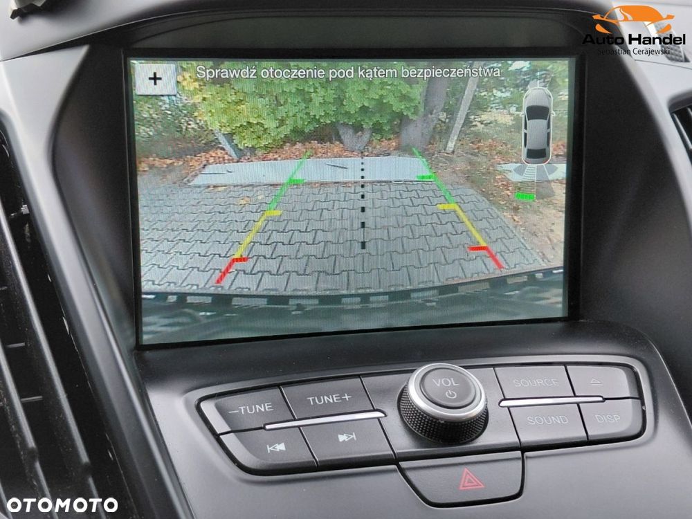 Ford Kuga 1.5 EcoBoost 2x4 Titanium - 35