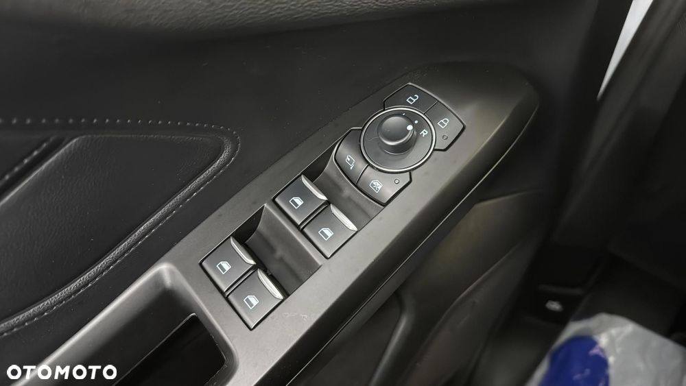 Ford Focus 1.0 EcoBoost mHEV Titanium X - 30