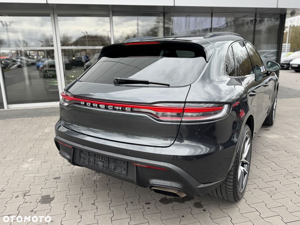 Porsche Macan Standard - 10