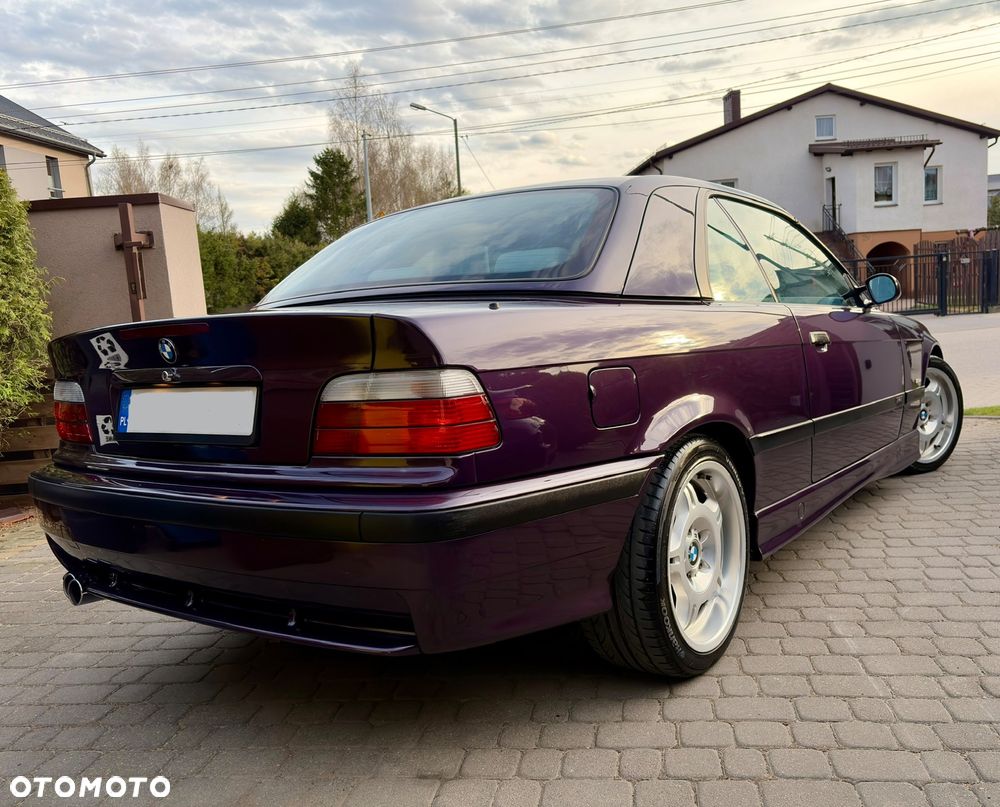 BMW Seria 3 328i - 3