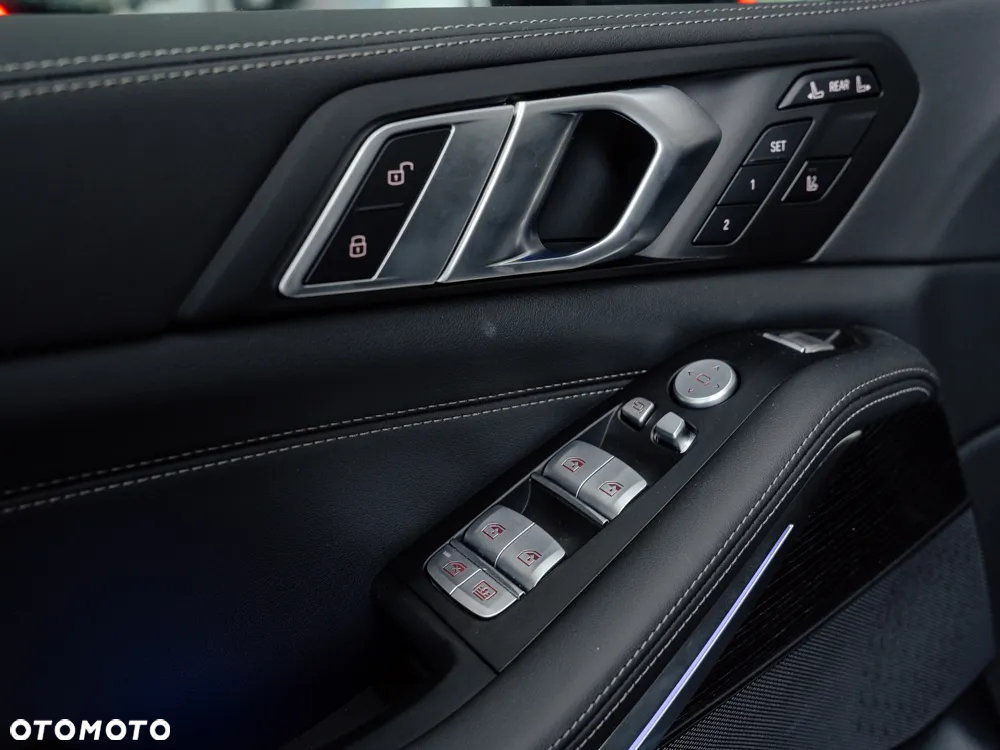 BMW X7 - 11