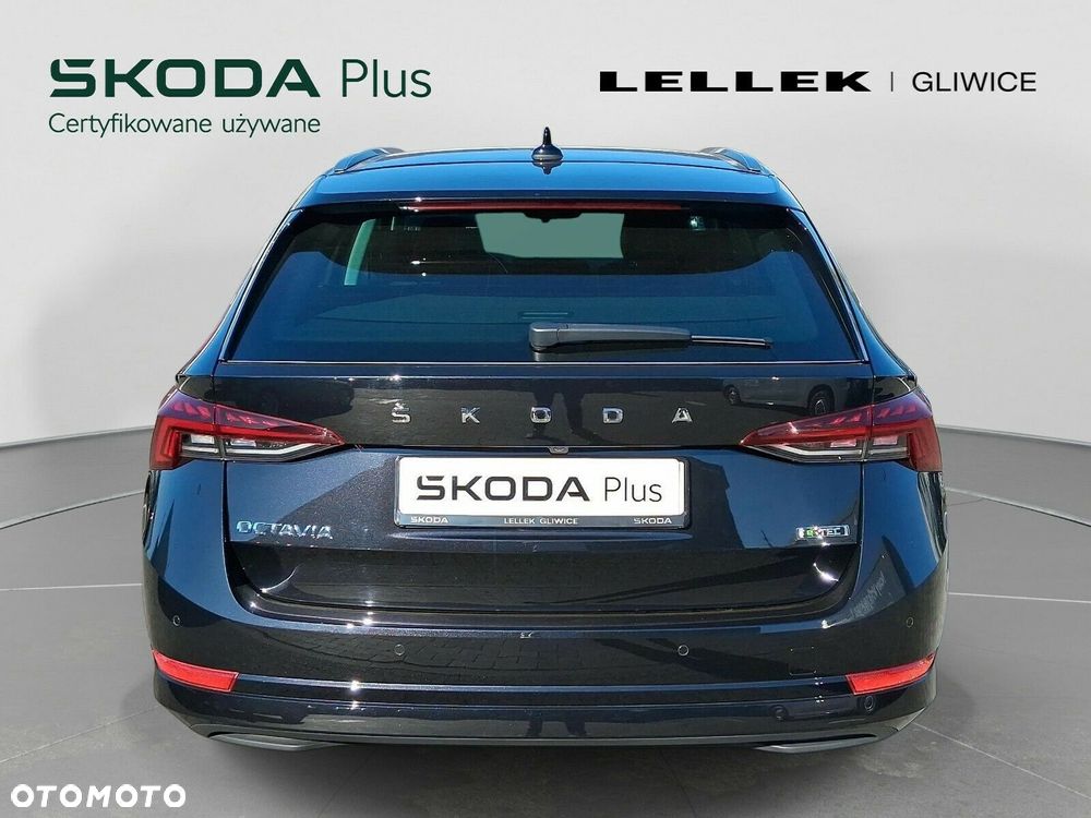 Skoda Octavia - 7