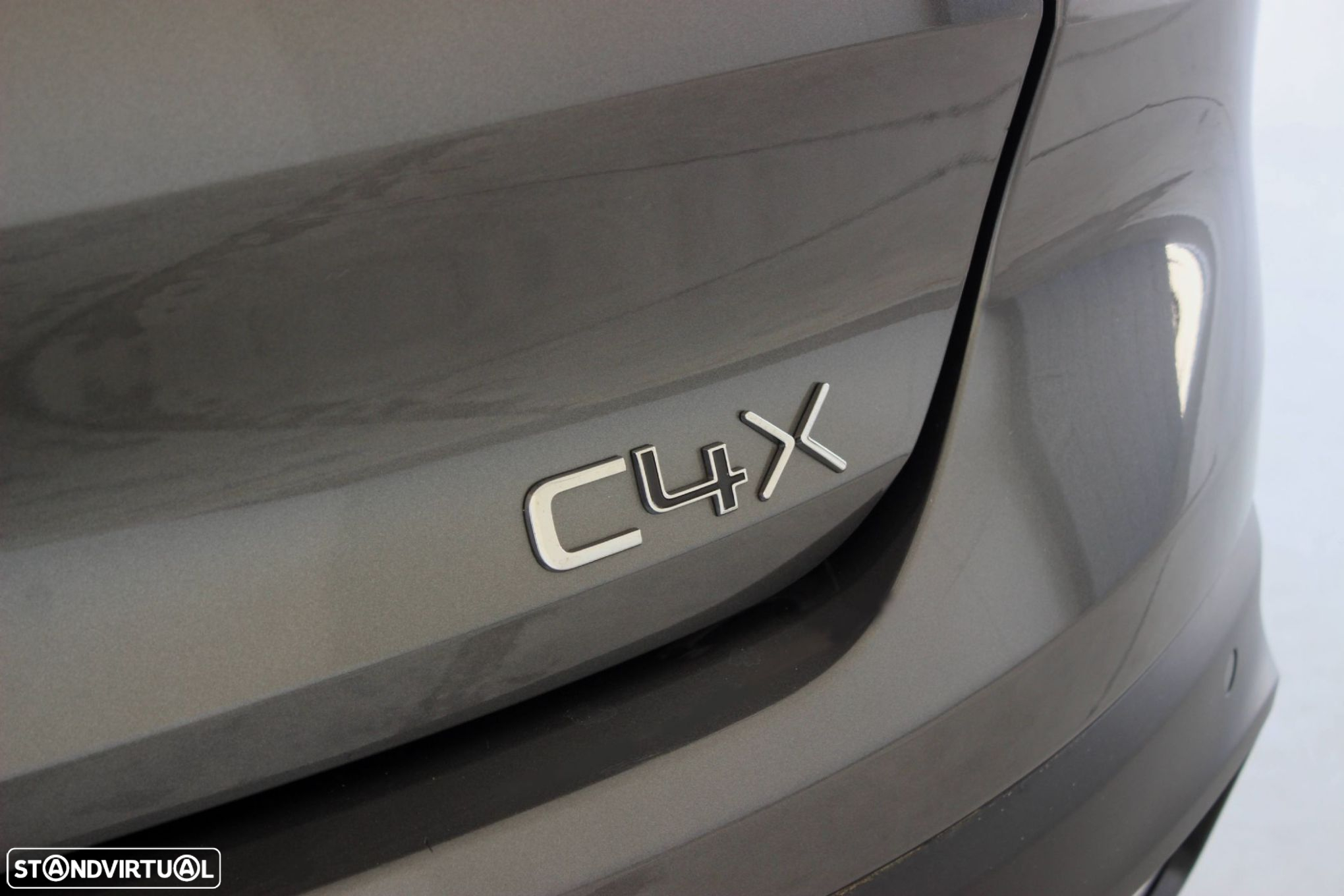 Citroën C4 X 1.2 PureTech Plus EAT8 - 40