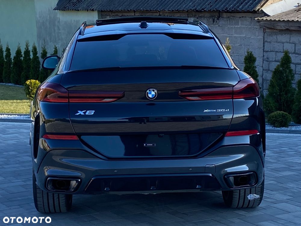 BMW X6 xDrive30d - 12