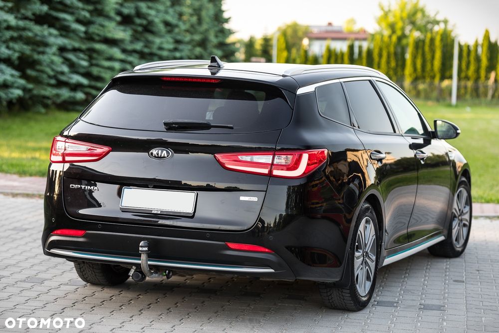 Kia Optima Sportagon 2.0 GDI Attract - 9
