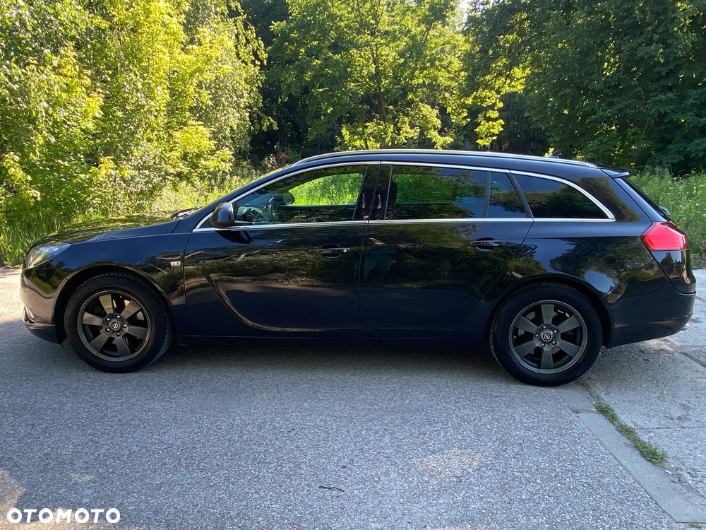 Opel Insignia 2010 photo 2