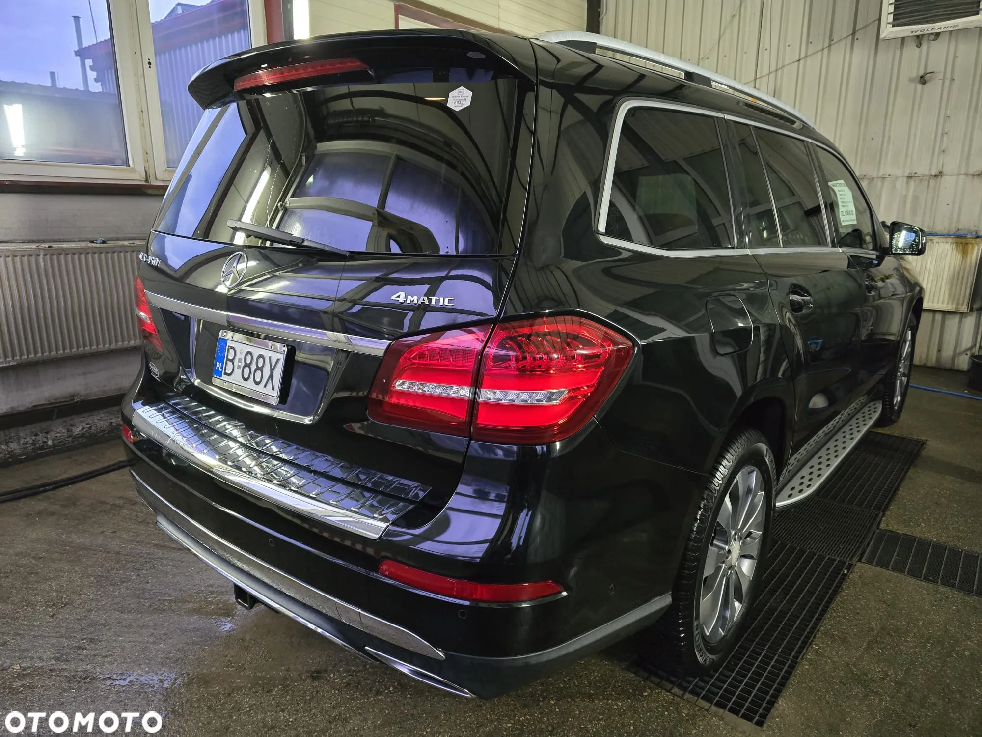 Mercedes-Benz GLS 400 4Matic 9G-TRONIC - 38