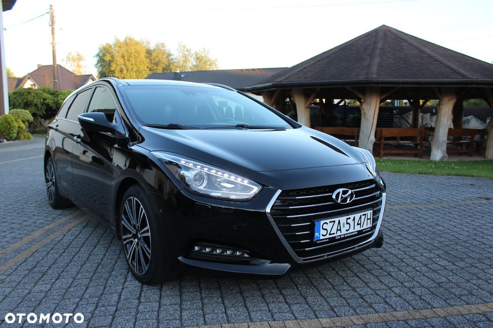 Hyundai i40 Kombi 1.7 CRDi DCT Premium - 9