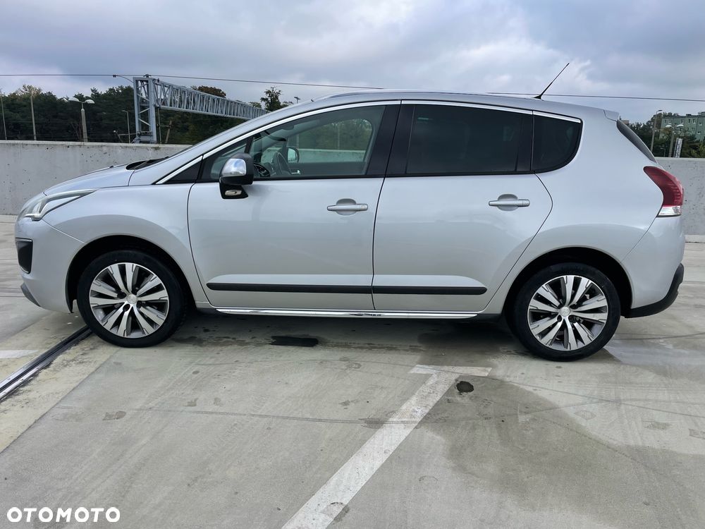 Peugeot 3008 HDi FAP 150 Platinum - 8