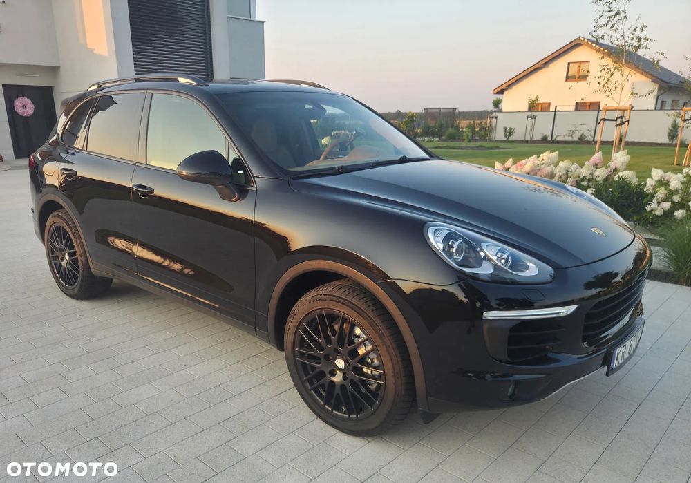 Porsche Cayenne S Diesel Platinum Edition - 3