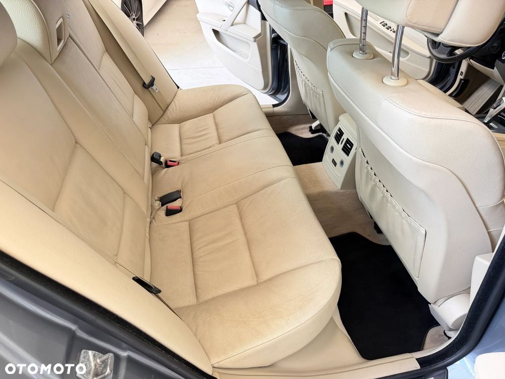 BMW Seria 5 - 8