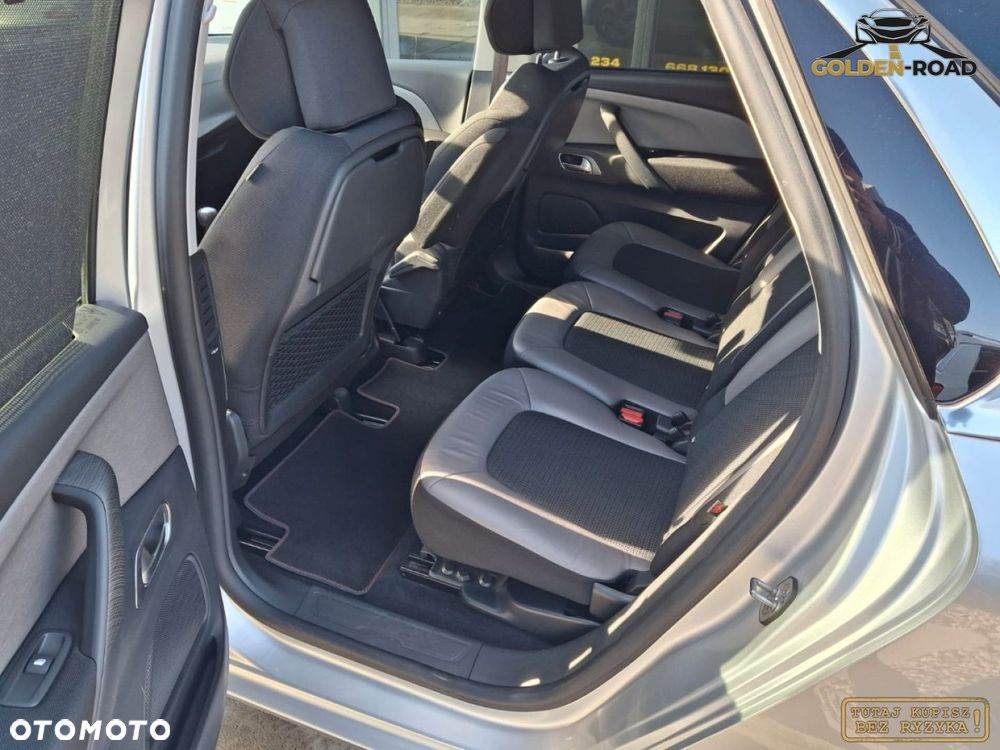 Citroën C4 Picasso - 11
