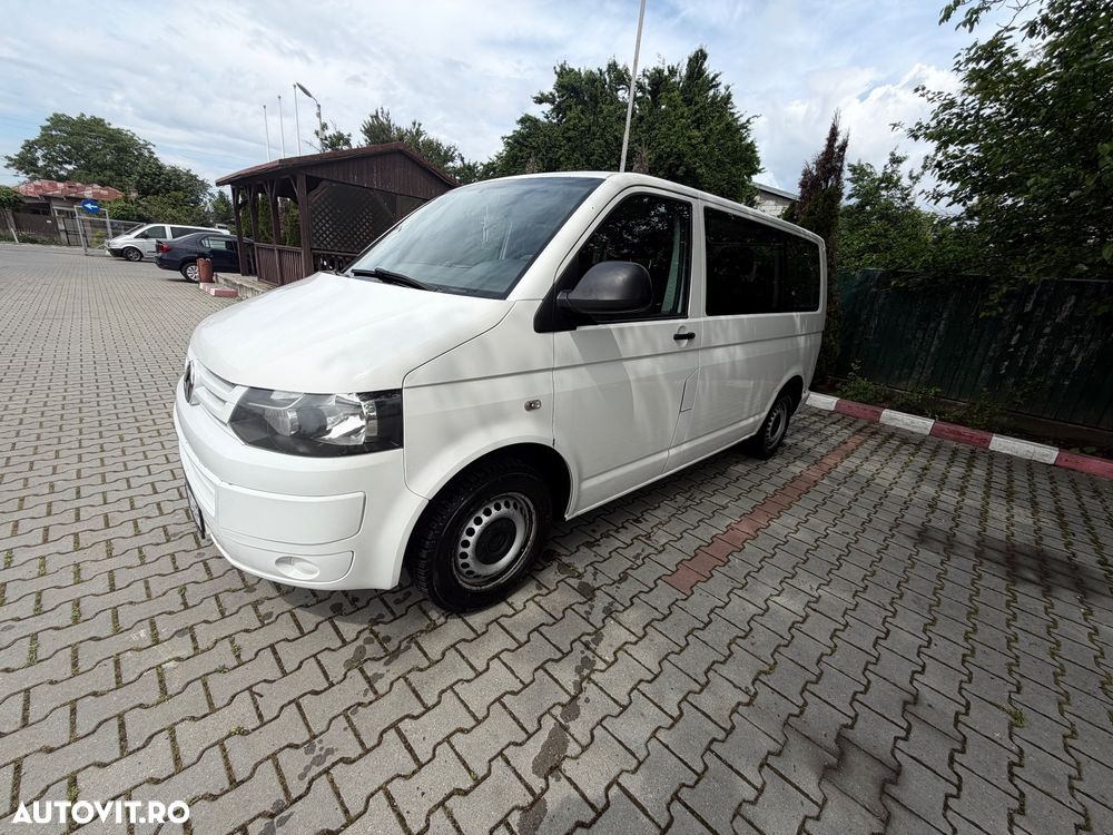 Volkswagen Transporter - 1
