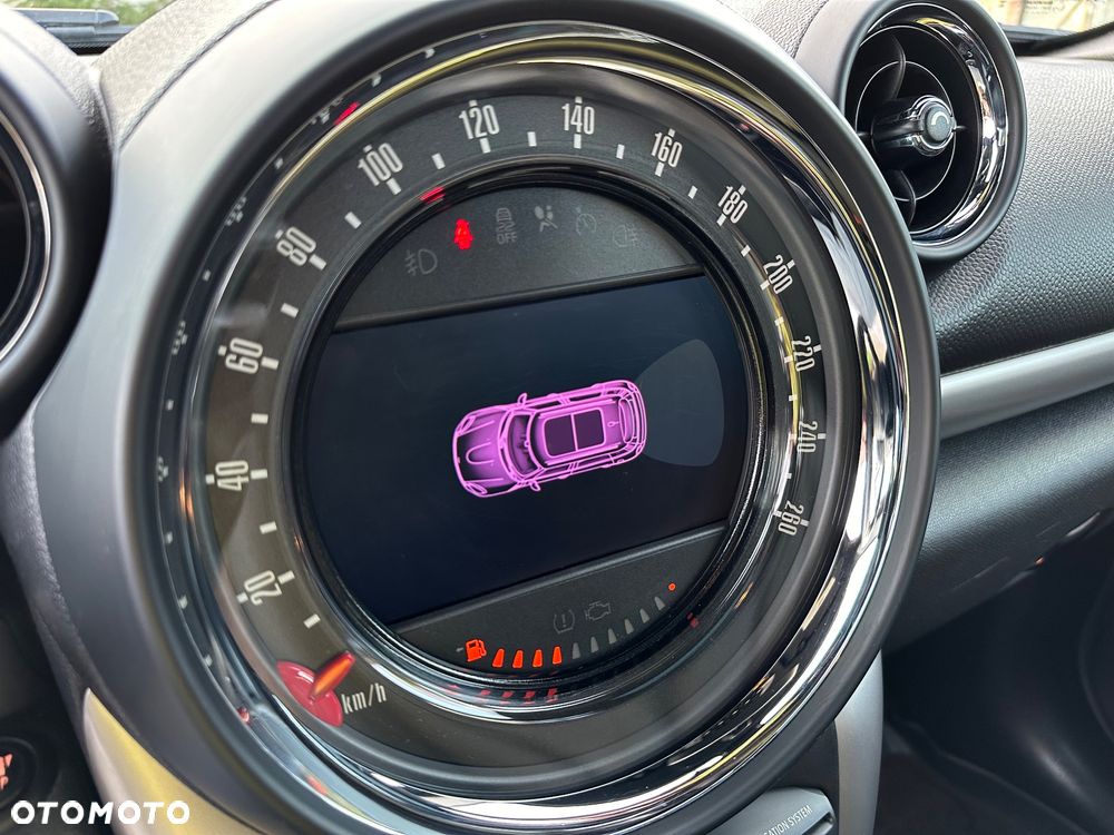 MINI Countryman - 25