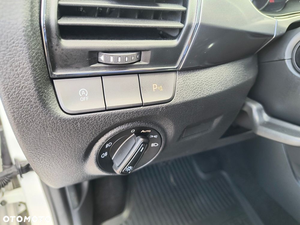Skoda Fabia 1.0 TSI Ambition - 17