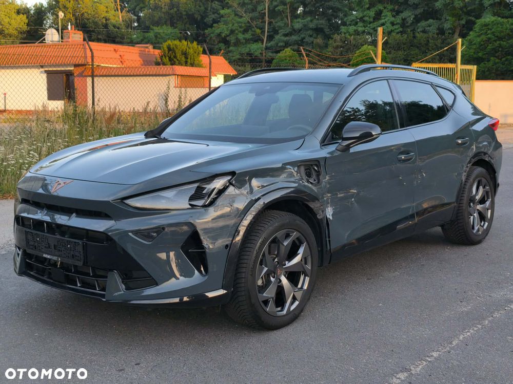 Cupra Formentor 1.5 e-Hybrid DSG - 3