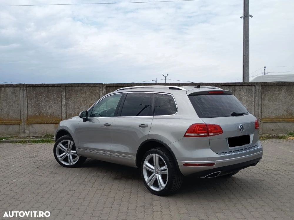 Volkswagen Touareg - 4