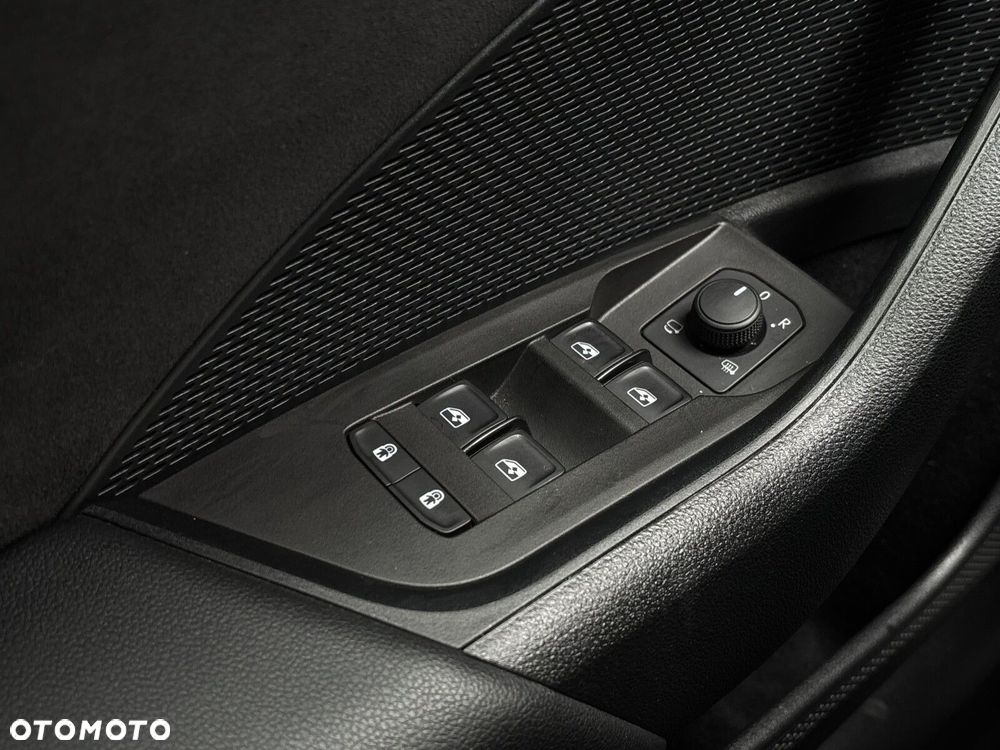 Skoda Octavia 2.0 TDI RS DSG - 29