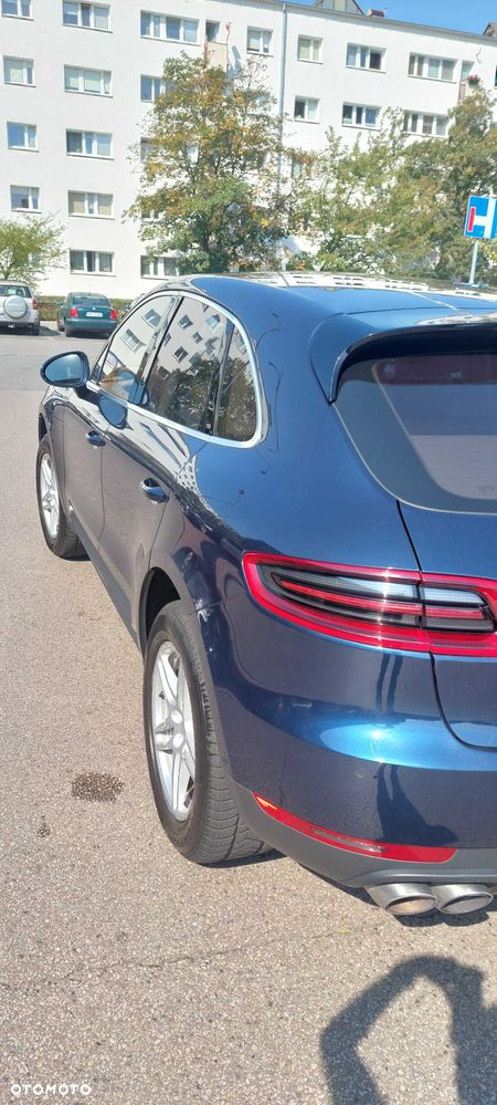 Porsche Macan - 2