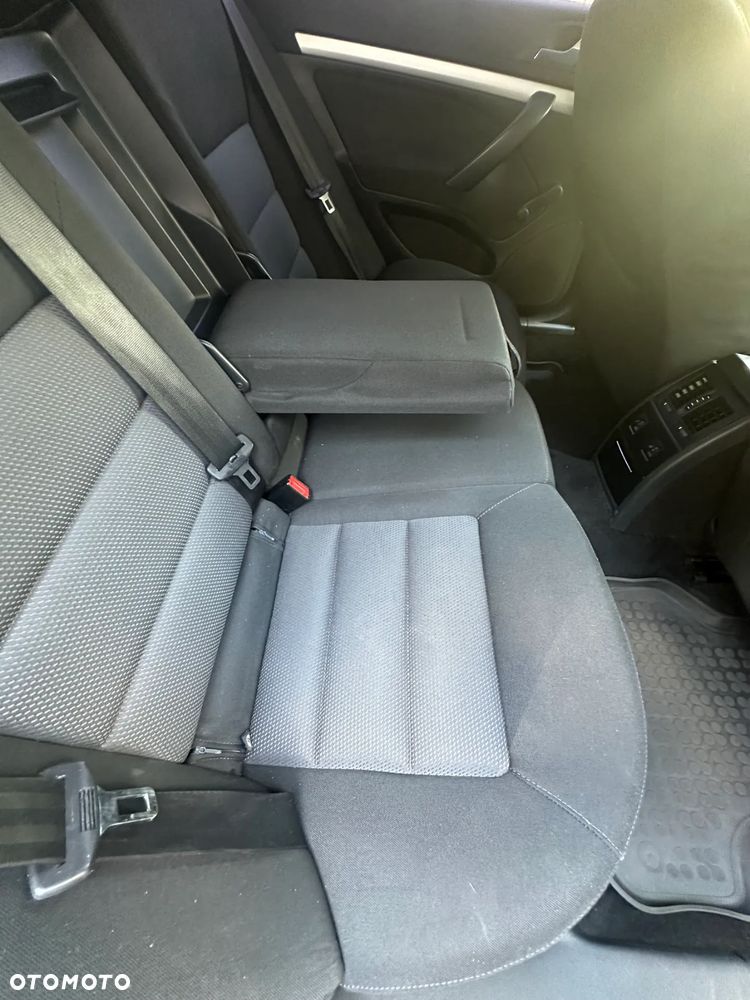 Skoda Octavia 1.6 Combi Ambiente - 25