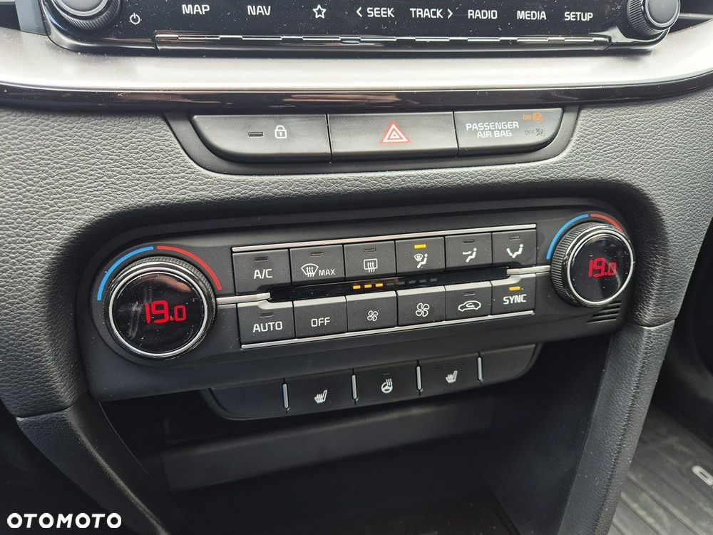 Kia XCeed 1.5 T-GDI M DCT - 25