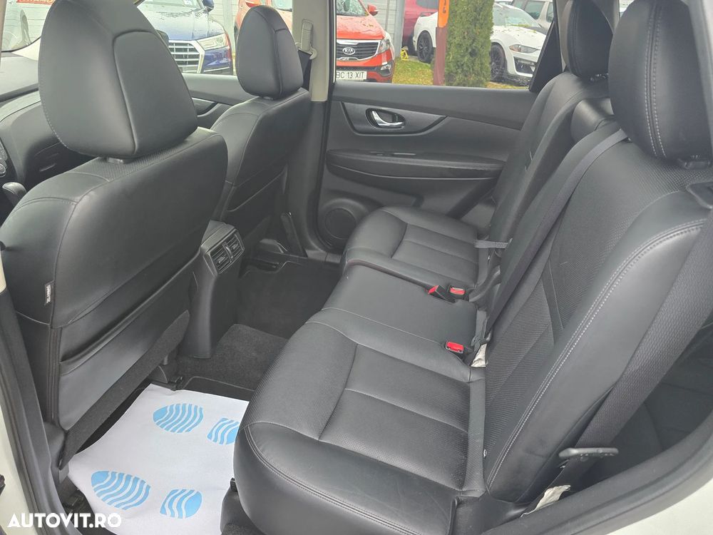 Nissan X-Trail 1.6 dCi Xtronic Tekna - 12