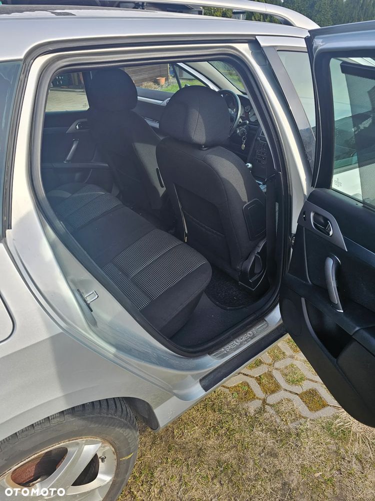 Peugeot 407 - 15