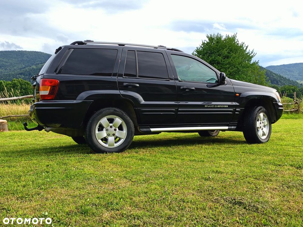Jeep Grand Cherokee - 9