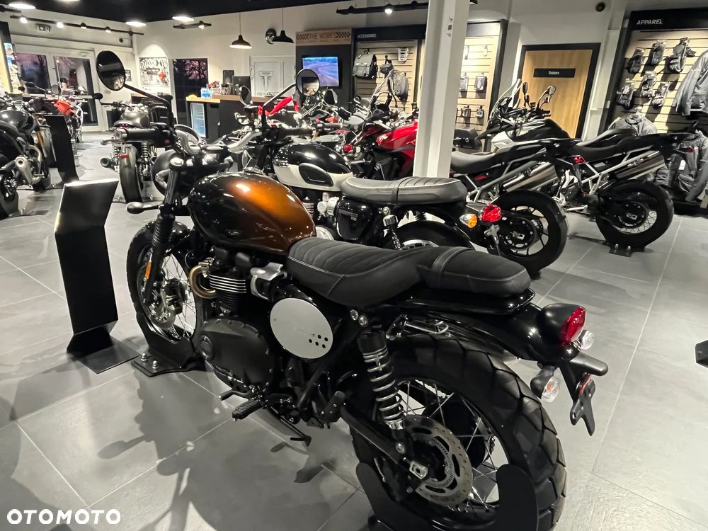 Triumph Street Scrambler - 12